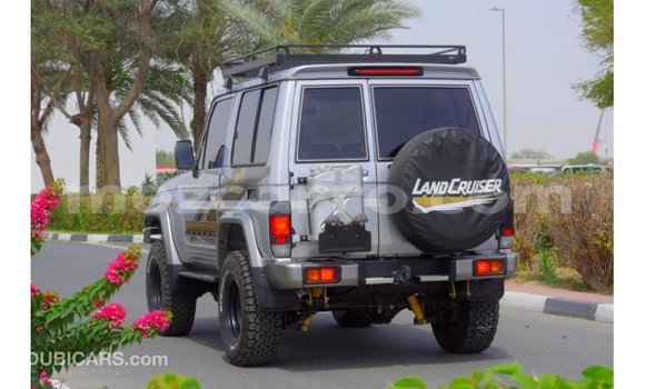 Buy Import Toyota Land Cruiser Other Car in Import - Dubai in Cabo Delgado Buy Import Toyota Land Cruiser Other Car in Import - Dubai in Cabo Delgado
