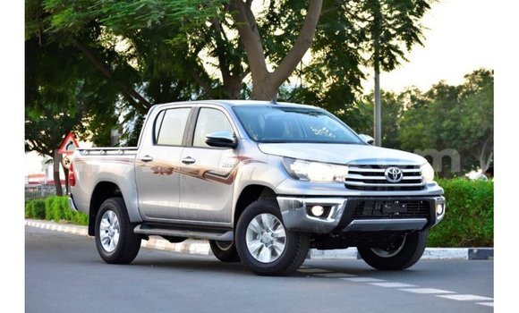 Comprar Importar Toyota Hilux De outros Carro em Import - Dubai em Cabo Delgado Comprar Importar Toyota Hilux De outros Carro em Import - Dubai em Cabo Delgado