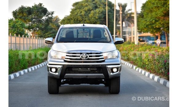 Comprar Importar Toyota Hilux De outros Carro em Import - Dubai em Cabo Delgado Comprar Importar Toyota Hilux De outros Carro em Import - Dubai em Cabo Delgado