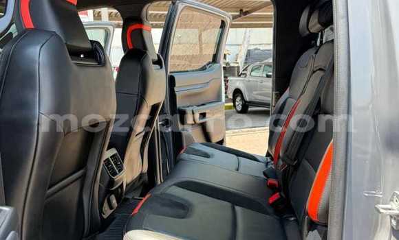 Comprar Novo Honda CR-V Azul Carro em Maputo em Maputo Comprar Novo Honda CR-V Azul Carro em Maputo em Maputo