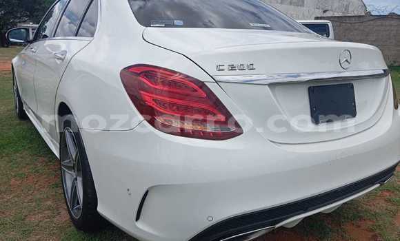 Nunua Mpya Mercedes-Benz C-Classe Nyeupe Gari ndani ya Maputo nchini Maputo Nunua Mpya Mercedes-Benz C-Classe Nyeupe Gari ndani ya Maputo nchini Maputo