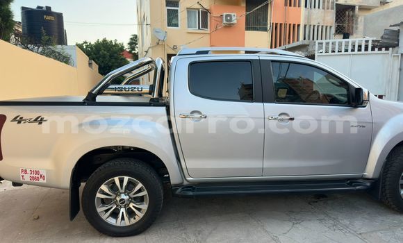 Comprar Usado Isuzu D-MAX Prata Carro em Maputo em Maputo Comprar Usado Isuzu D-MAX Prata Carro em Maputo em Maputo