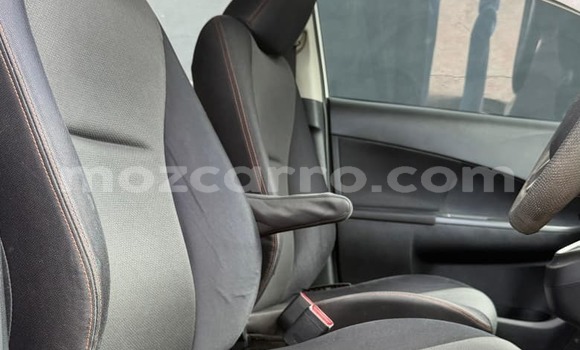 Comprar Usado Toyota Ractis Branco Carro em Maputo em Maputo Comprar Usado Toyota Ractis Branco Carro em Maputo em Maputo