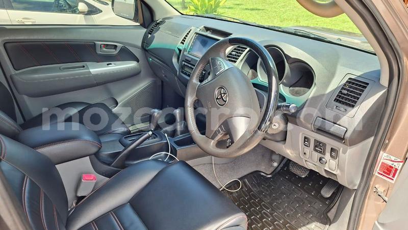Big with watermark toyota hilux maputo maputo 41221