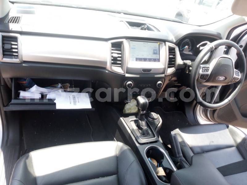 Big with watermark ford everest gaza mabalane 41235