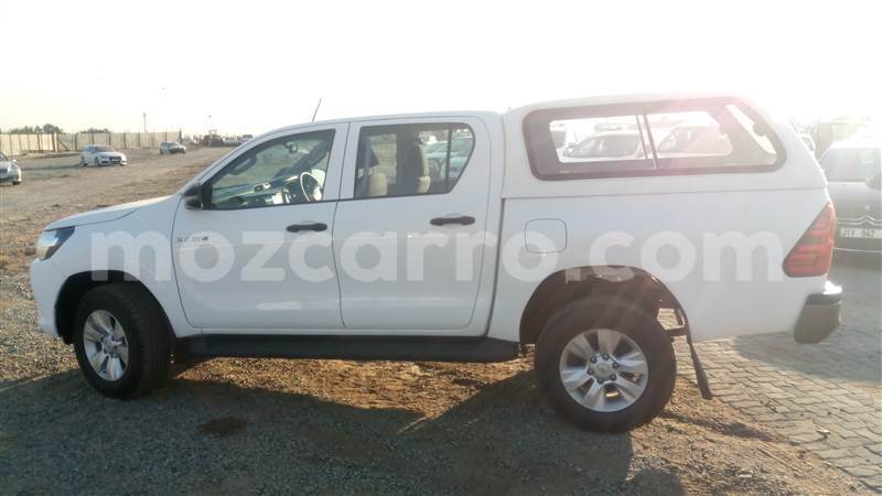 Big with watermark toyota hilux maputo maputo 41236