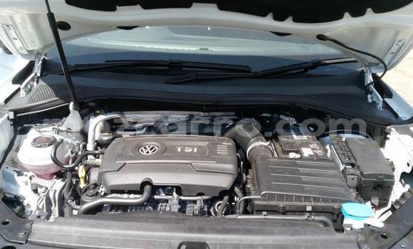 Buy Used Volkswagen Tiguan White Car in Maputo in Maputo Buy Used Volkswagen Tiguan White Car in Maputo in Maputo