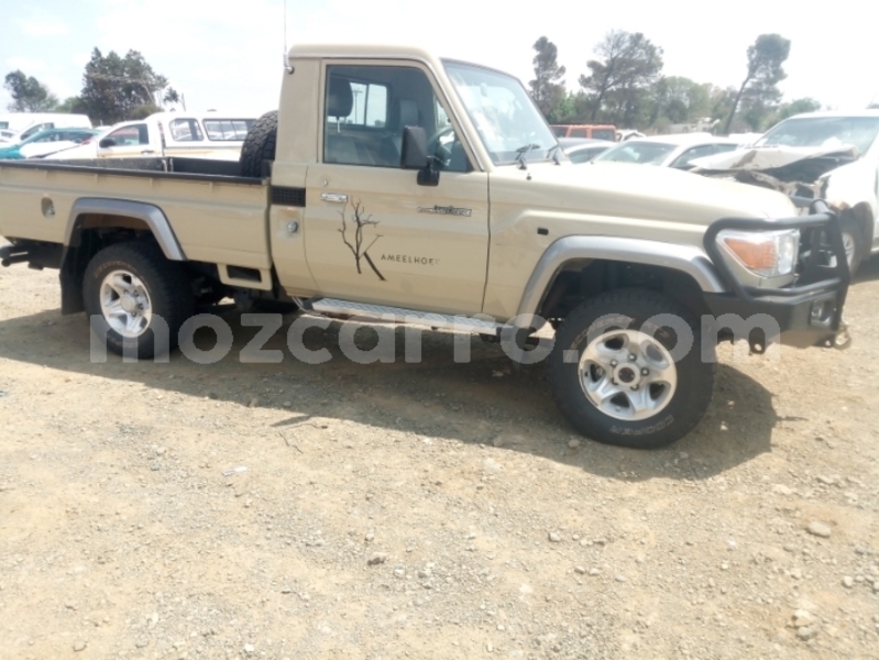 Big with watermark toyota land cruiser sofala chemba 41240