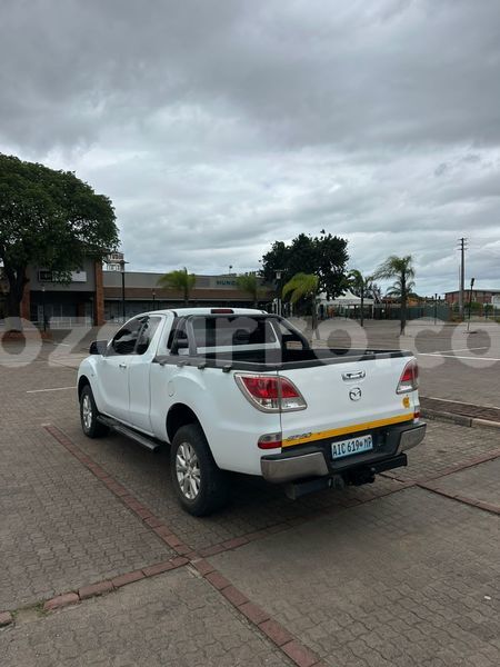 Big with watermark mazda bt 50 maputo maputo 41244