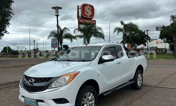 Tenga Tsaru Mazda BT-50 Chena Mota in Maputo in Maputo Tenga Tsaru Mazda BT-50 Chena Mota in Maputo in Maputo