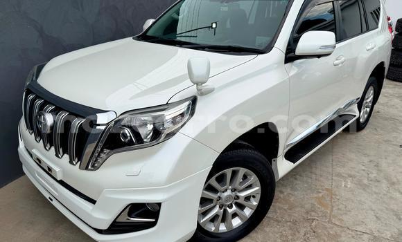 Comprar Usado Toyota Land Cruiser Prado Branco Carro em Maputo em Maputo