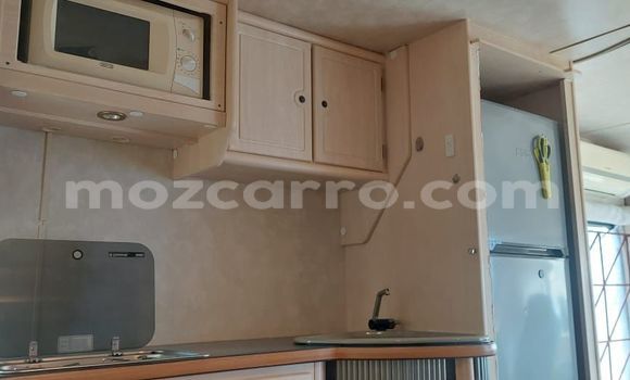 Comprar Usado Benelli Caffenero Branco Moto em Maputo em Maputo Comprar Usado Benelli Caffenero Branco Moto em Maputo em Maputo