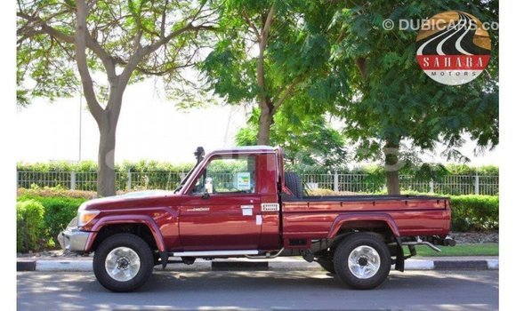 Buy Import Toyota Land Cruiser Red Car in Import - Dubai in Cabo Delgado Buy Import Toyota Land Cruiser Red Car in Import - Dubai in Cabo Delgado
