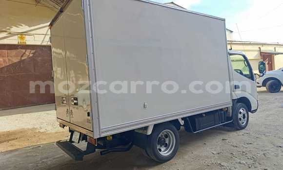Buy Used Toyota Dyna White Car in Maputo in Maputo Buy Used Toyota Dyna White Car in Maputo in Maputo
