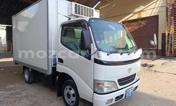 Buy Used Toyota Dyna White Car in Maputo in Maputo Buy Used Toyota Dyna White Car in Maputo in Maputo