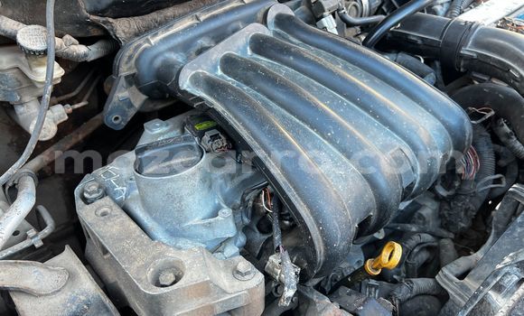 Tenga Tsaru Nissan Tiida Beige Mota in Maputo in Maputo Tenga Tsaru Nissan Tiida Beige Mota in Maputo in Maputo