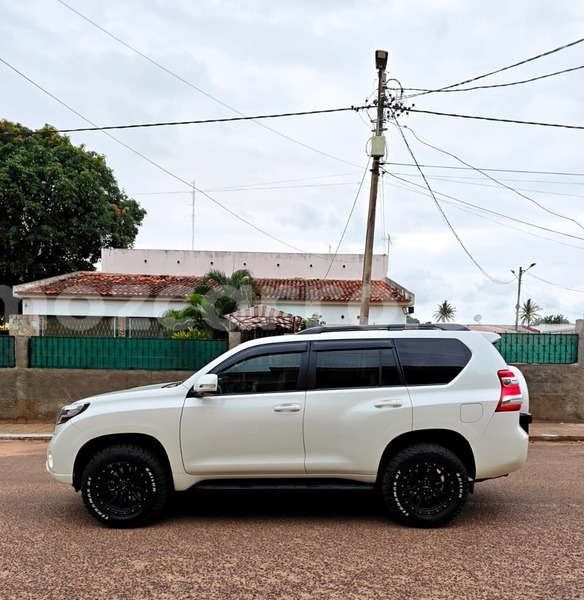 Big with watermark toyota land cruiser prado maputo maputo 41260