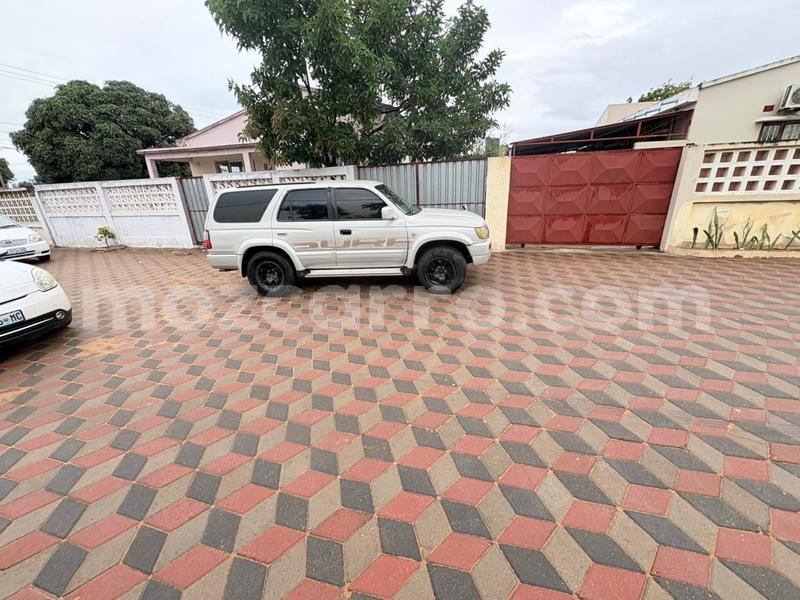 Big with watermark toyota hilux surf maputo maputo 41278