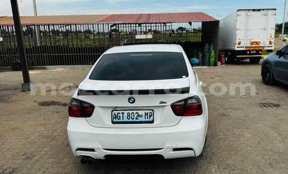 Comprar Usado BMW 2-Series Castanho Carro em Maputo em Maputo Comprar Usado BMW 2-Series Castanho Carro em Maputo em Maputo