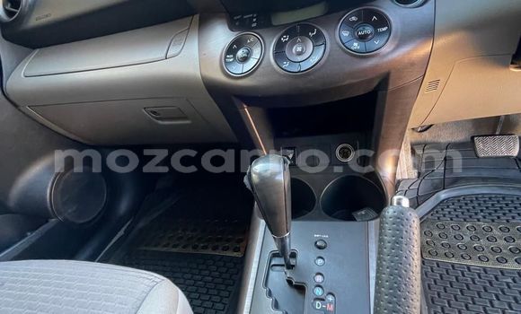 Buy Used Toyota Vanguard White Car in Maputo in Maputo Buy Used Toyota Vanguard White Car in Maputo in Maputo