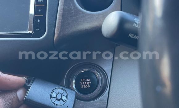 Buy Used Toyota Vanguard White Car in Maputo in Maputo Buy Used Toyota Vanguard White Car in Maputo in Maputo