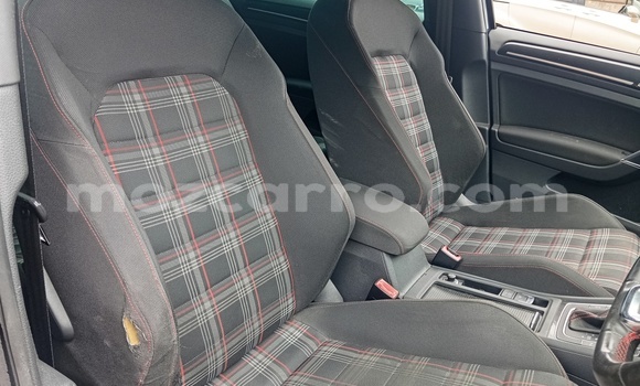 Nunua Mpya Volkswagen Golf GTI Bluu Gari ndani ya Maputo nchini Maputo Nunua Mpya Volkswagen Golf GTI Bluu Gari ndani ya Maputo nchini Maputo