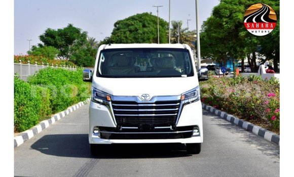Buy Import Toyota Granvia White Car in Import - Dubai in Cabo Delgado Buy Import Toyota Granvia White Car in Import - Dubai in Cabo Delgado