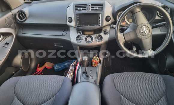 Comprar Usado Toyota RAV4 Preto Carro em Maputo em Maputo Comprar Usado Toyota RAV4 Preto Carro em Maputo em Maputo