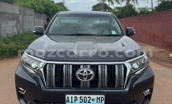 Comprar Usado Toyota Land Cruiser Prado Preto Carro em Maputo em Maputo