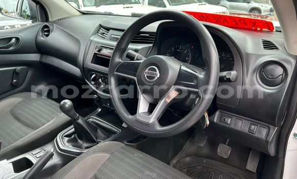 Nunua Ilio tumika Nissan Navara Nyeupe Gari ndani ya Maputo nchini Maputo Nunua Ilio tumika Nissan Navara Nyeupe Gari ndani ya Maputo nchini Maputo