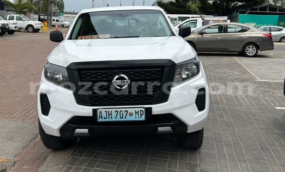 Nunua Ilio tumika Nissan Navara Nyeupe Gari ndani ya Maputo nchini Maputo Nunua Ilio tumika Nissan Navara Nyeupe Gari ndani ya Maputo nchini Maputo