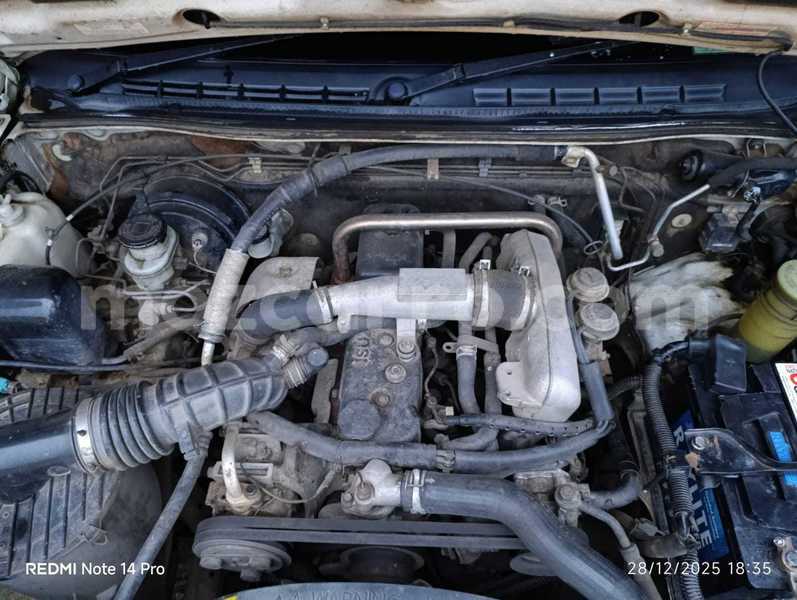 Big with watermark isuzu kb maputo maputo 41302