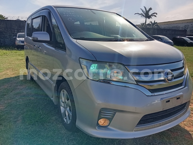 Big with watermark nissan serena maputo maputo 41303