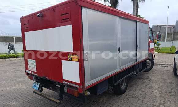 Comprar Novo Toyota Dyna Vermelho Carro em Maputo em Maputo Comprar Novo Toyota Dyna Vermelho Carro em Maputo em Maputo