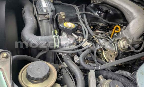 Nunua Ilio tumika Toyota Hiace Bluu Gari ndani ya Maputo nchini Maputo Nunua Ilio tumika Toyota Hiace Bluu Gari ndani ya Maputo nchini Maputo