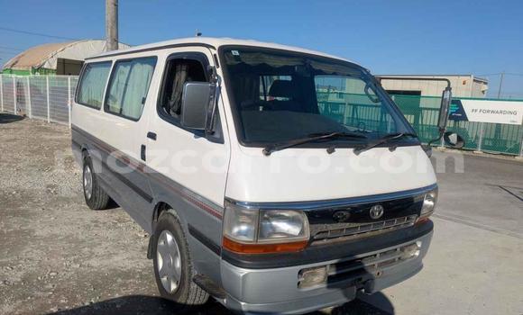 Nunua Mpya Toyota Hiace Nyeupe Gari ndani ya Maputo nchini Maputo Nunua Mpya Toyota Hiace Nyeupe Gari ndani ya Maputo nchini Maputo