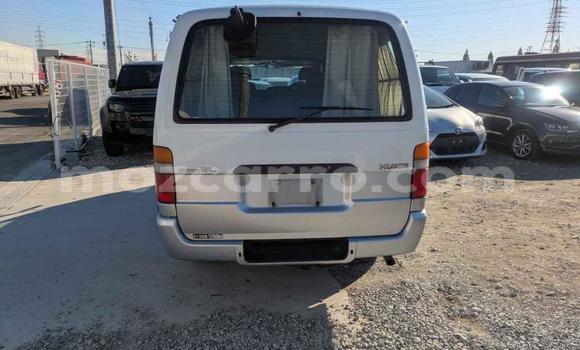 Nunua Mpya Toyota Hiace Nyeupe Gari ndani ya Maputo nchini Maputo Nunua Mpya Toyota Hiace Nyeupe Gari ndani ya Maputo nchini Maputo