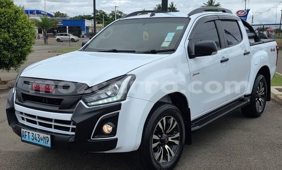 Comprar Usado Isuzu D-MAX Branco Carro em Maputo em Maputo Comprar Usado Isuzu D-MAX Branco Carro em Maputo em Maputo