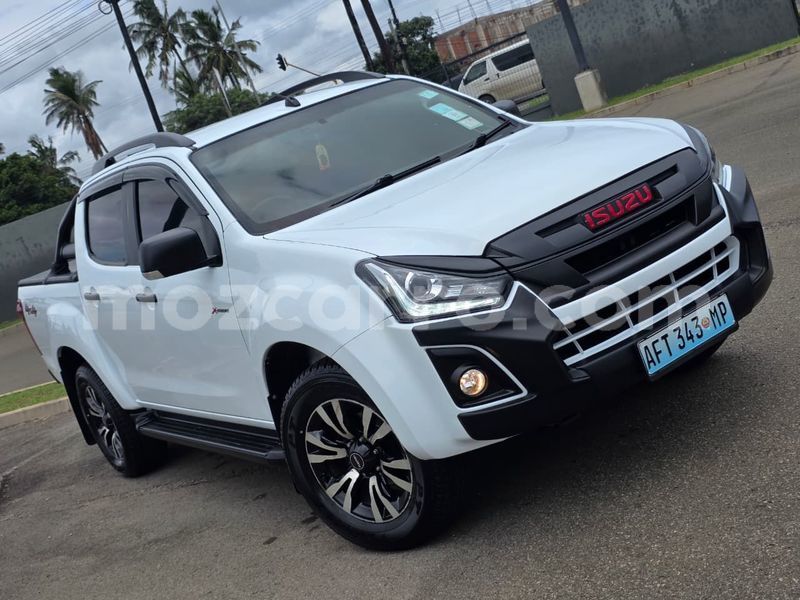 Big with watermark isuzu d max maputo maputo 41314