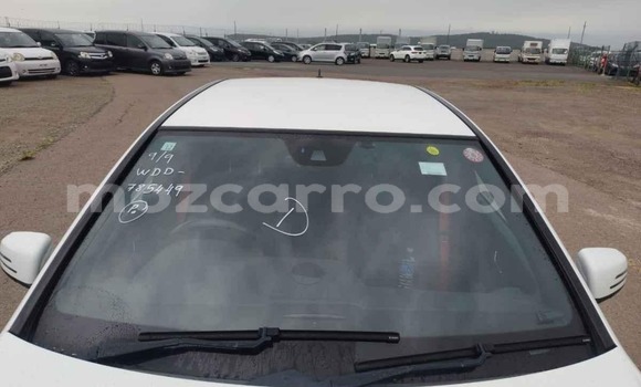 Nunua Mpya Mercedes‒Benz C-Class Nyeupe Gari ndani ya Maputo nchini Maputo Nunua Mpya Mercedes‒Benz C-Class Nyeupe Gari ndani ya Maputo nchini Maputo