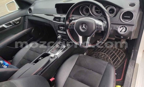 Nunua Mpya Mercedes‒Benz C-Class Nyeupe Gari ndani ya Maputo nchini Maputo Nunua Mpya Mercedes‒Benz C-Class Nyeupe Gari ndani ya Maputo nchini Maputo