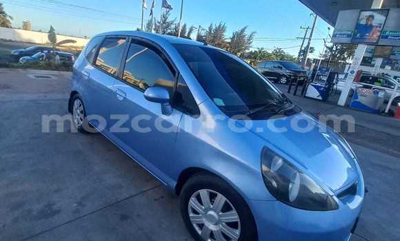 Comprar Usado Honda Fit Azul Carro em Maputo em Maputo