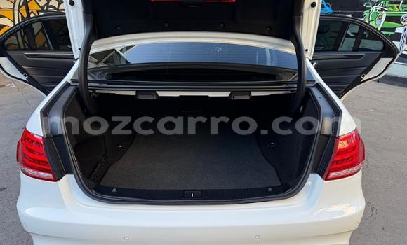 Comprar Novo Mercedes-Benz E-Classe Branco Carro em Maputo em Maputo Comprar Novo Mercedes-Benz E-Classe Branco Carro em Maputo em Maputo