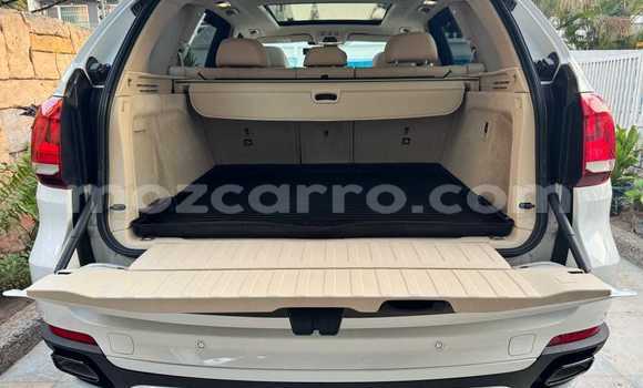 Comprar Usado BMW X5 Branco Carro em Maputo em Maputo Comprar Usado BMW X5 Branco Carro em Maputo em Maputo