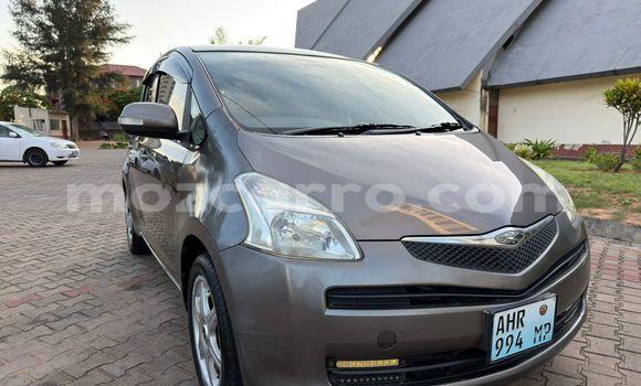 Comprar Usado Toyota Ractis Castanho Carro em Maputo em Maputo Comprar Usado Toyota Ractis Castanho Carro em Maputo em Maputo
