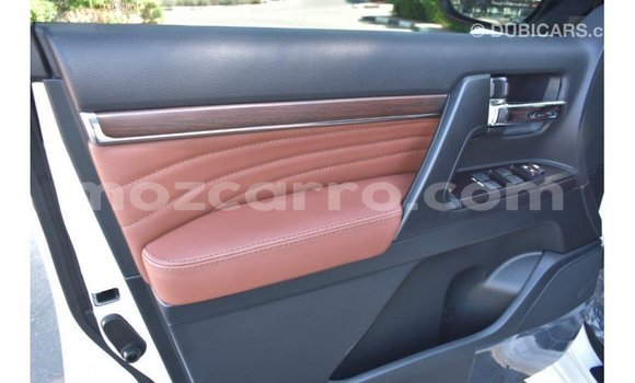 Buy Import Toyota Land Cruiser White Car in Import - Dubai in Cabo Delgado Buy Import Toyota Land Cruiser White Car in Import - Dubai in Cabo Delgado