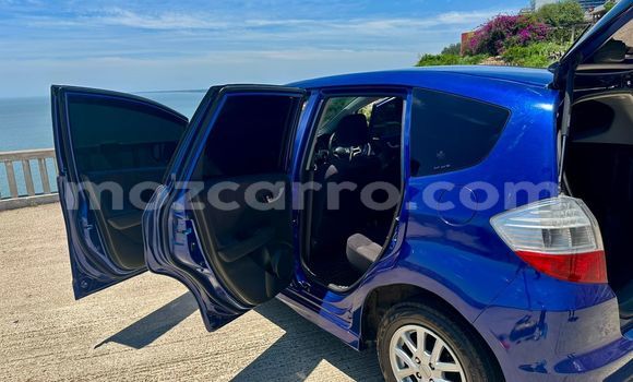 Comprar Usado Honda Fit Azul Carro em Maputo em Maputo Comprar Usado Honda Fit Azul Carro em Maputo em Maputo