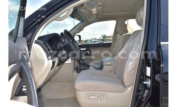 Comprar Importar Toyota Land Cruiser Preto Carro em Import - Dubai em Cabo Delgado Comprar Importar Toyota Land Cruiser Preto Carro em Import - Dubai em Cabo Delgado