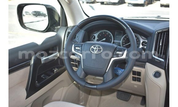 Comprar Importar Toyota Land Cruiser Preto Carro em Import - Dubai em Cabo Delgado Comprar Importar Toyota Land Cruiser Preto Carro em Import - Dubai em Cabo Delgado