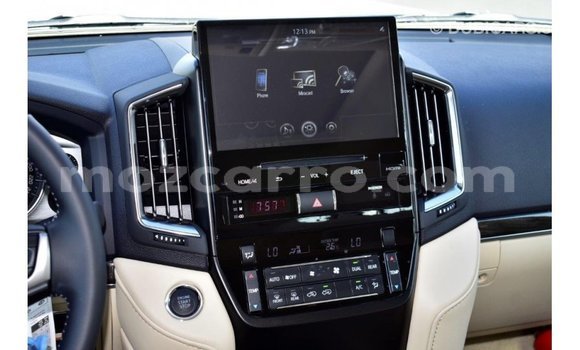 Comprar Importar Toyota Land Cruiser Preto Carro em Import - Dubai em Cabo Delgado Comprar Importar Toyota Land Cruiser Preto Carro em Import - Dubai em Cabo Delgado
